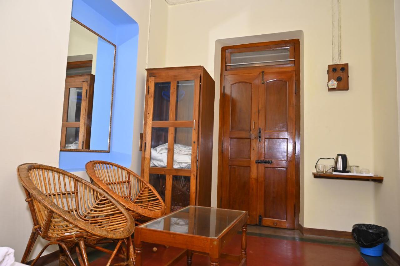 Les Boganveillea Heritage Guest House Auroville Exterior foto