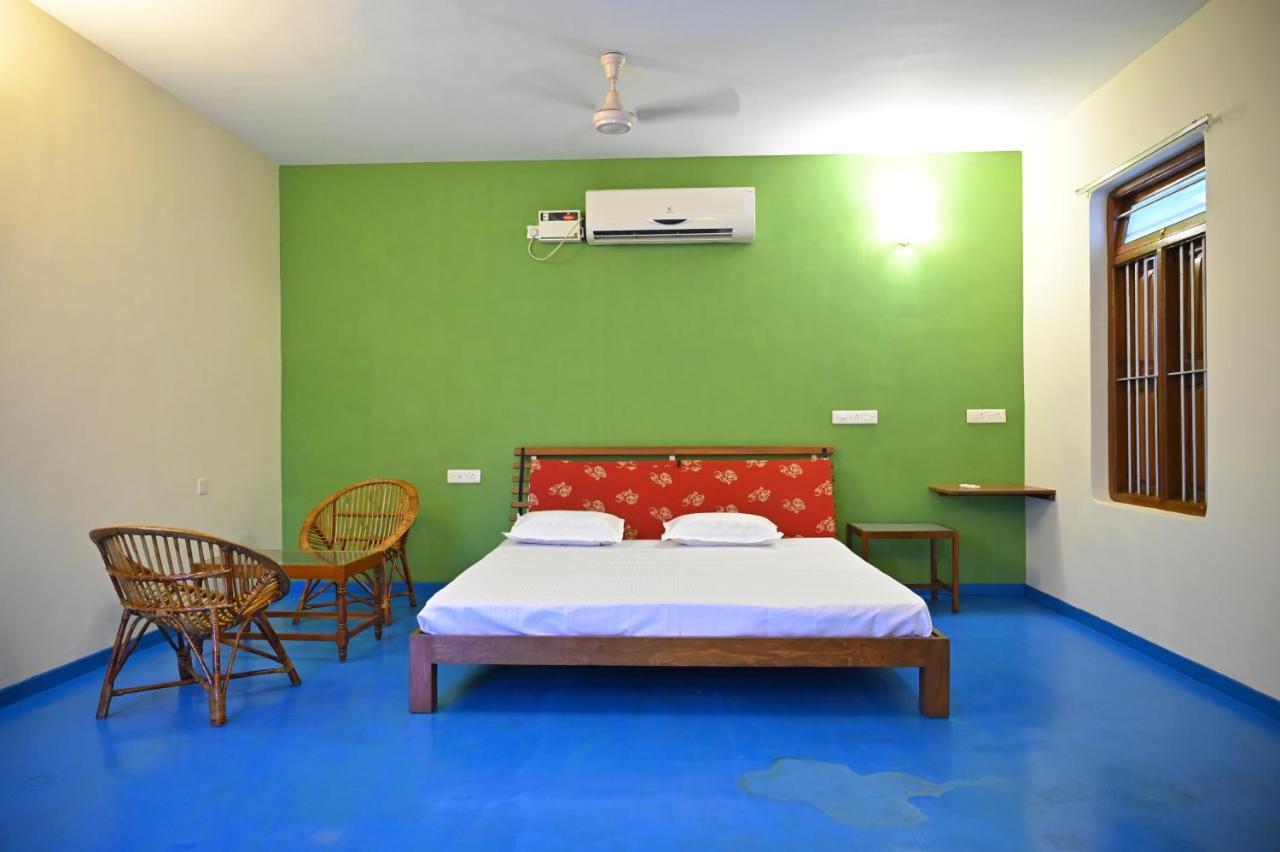 Les Boganveillea Heritage Guest House Auroville Exterior foto