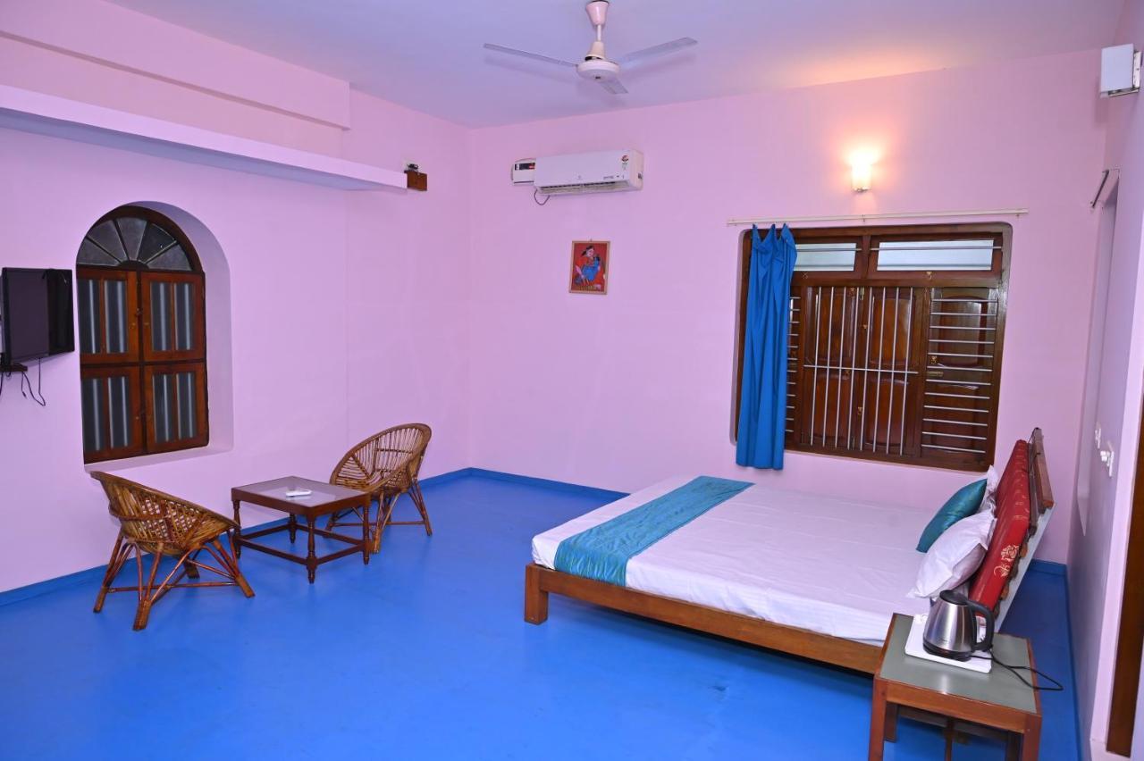 Les Boganveillea Heritage Guest House Auroville Exterior foto
