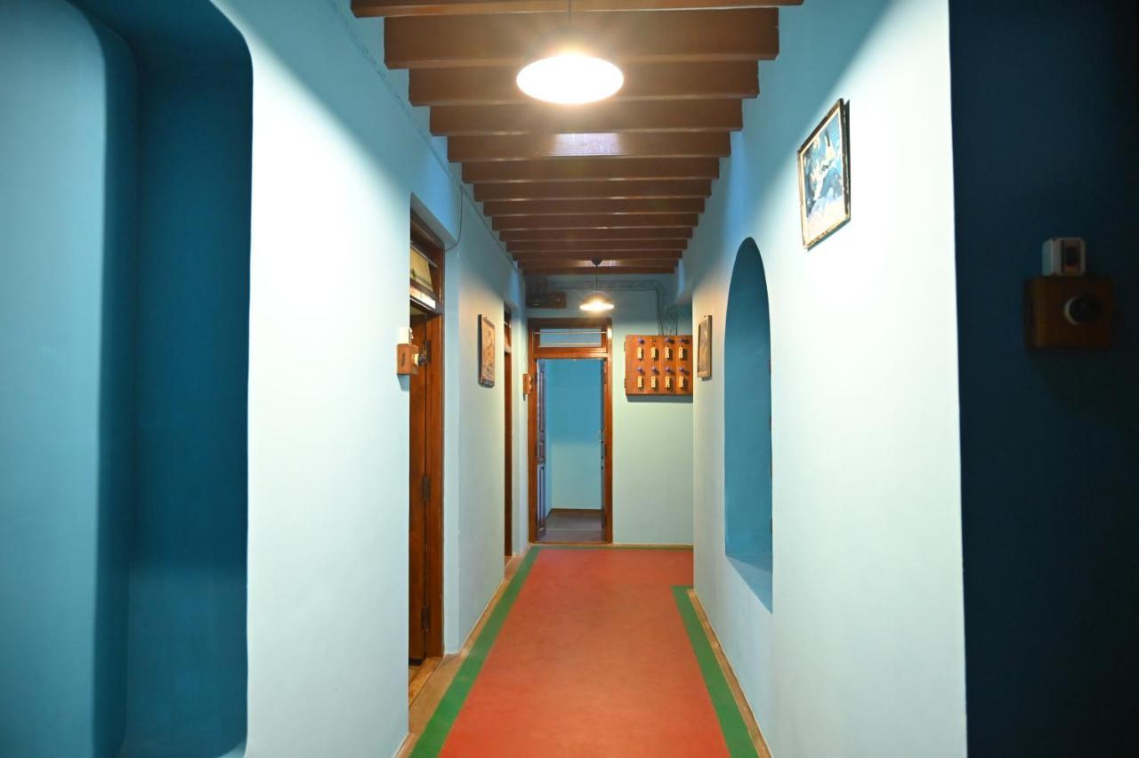 Les Boganveillea Heritage Guest House Auroville Exterior foto