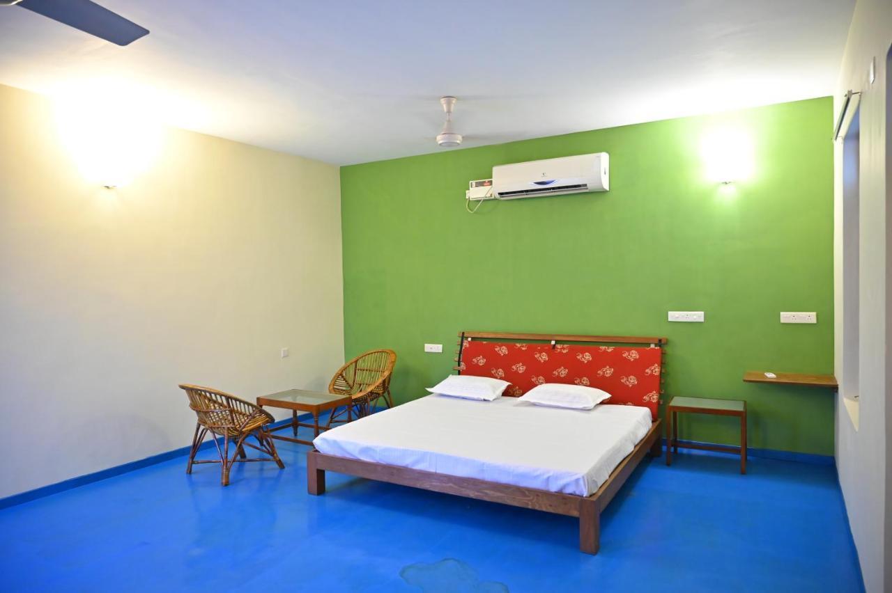 Les Boganveillea Heritage Guest House Auroville Exterior foto